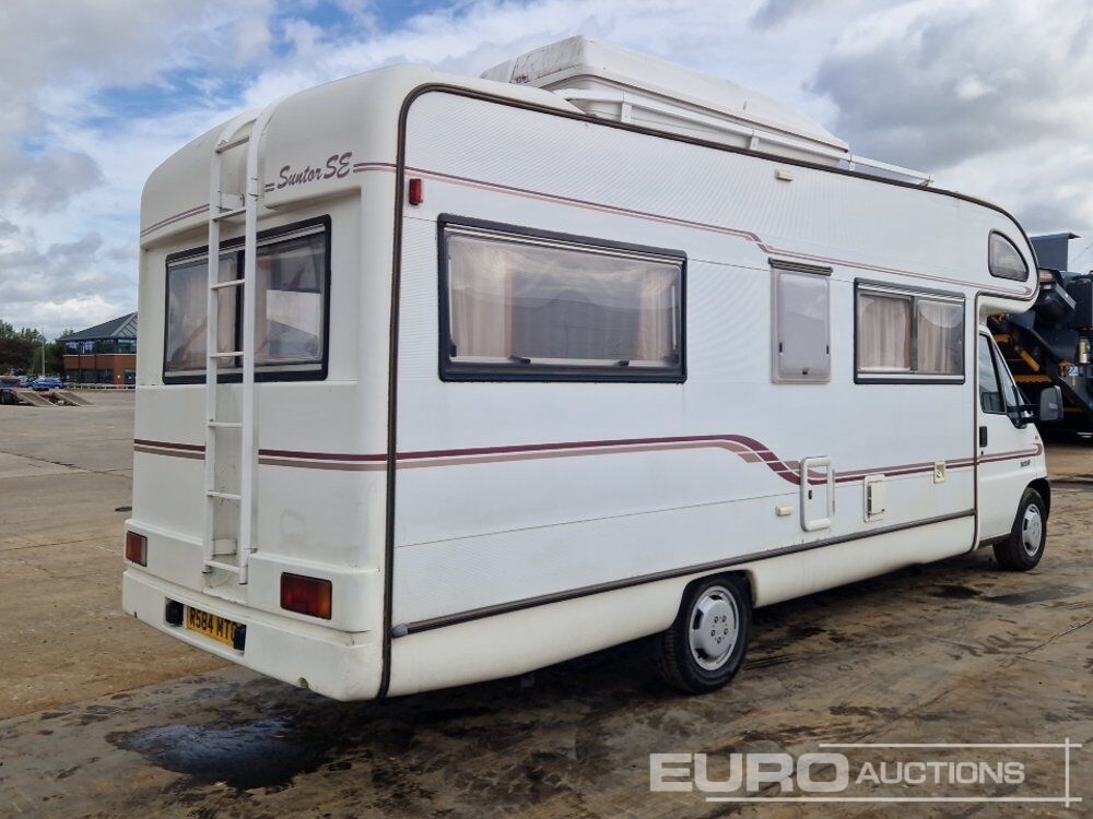 Camper Van Peugeot 5 Speed 4 Berth Camper Van, Kitchen, Washroom- Photo 5