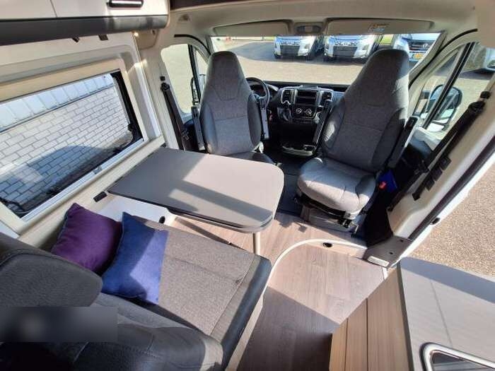 Camper Van SUN LIVING V 65 GX – automatic gearbox included- Photo 5