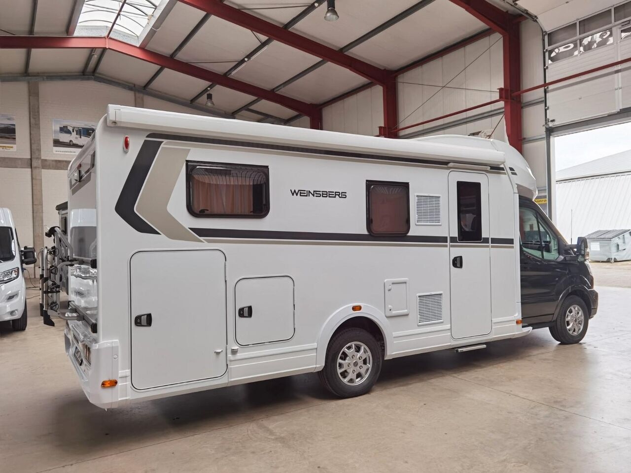 Semi-integrated motorhome Weinsberg CARASUITE 700 MEG /155PS /EINZELBETTEN & HUBBETT Weinsberg CARASUITE 700 MEG /155PS /EINZELBETTEN & HUBBETT- Photo 4