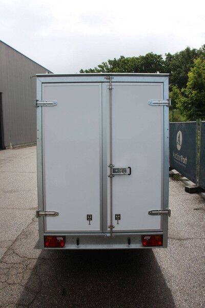 Wohnwagen- Photo 4