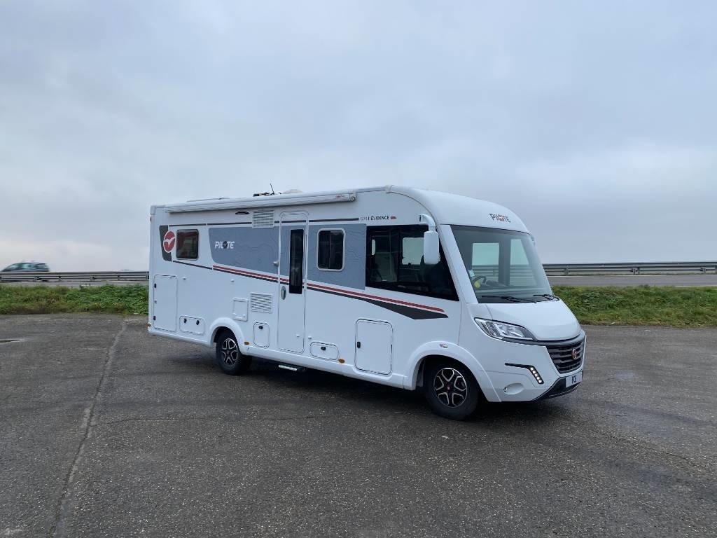 Integriertes Wohnmobil- Photo 3