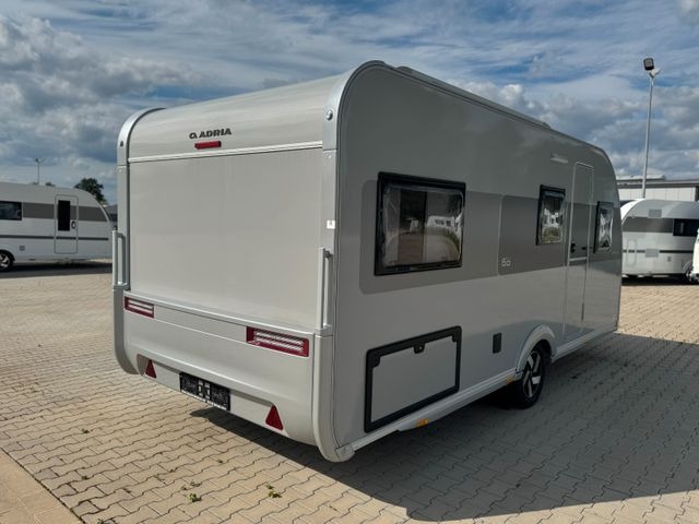 Wohnwagen Adria Altea 502 UL*60Years*Silber*Fußbodent.*Vorlauf* Adria Altea 502 UL*60Years*Silber*Fußbodent.*Vorlauf*- Photo 4