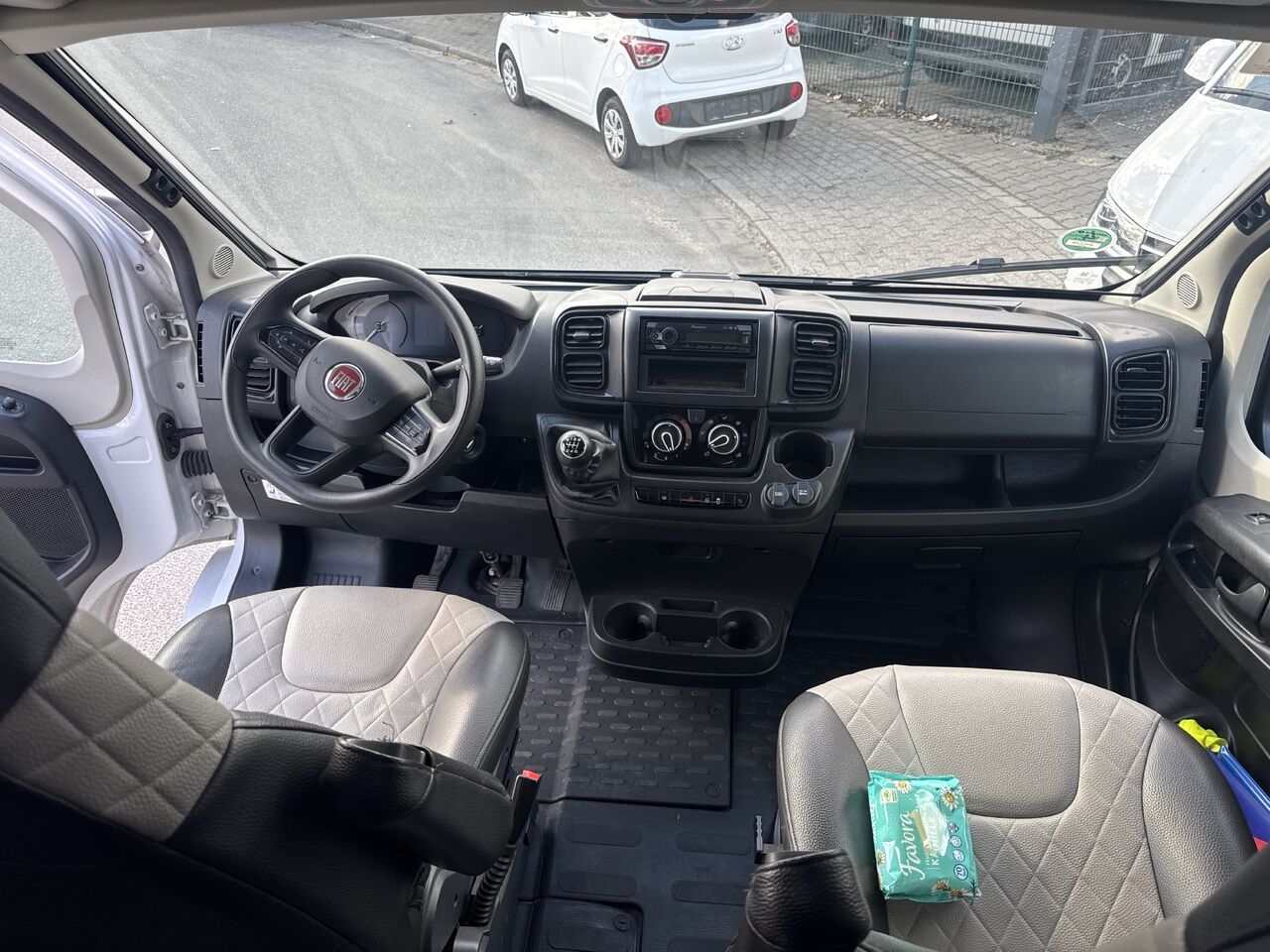 Camper Van Weinsberg Carabus 600 K 2.2Mjet Weinsberg Carabus 600 K 2.2Mjet- Photo 5