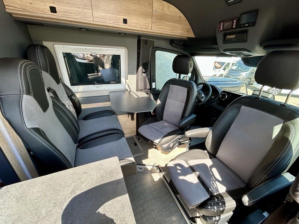 Camper van POESSL Roadstar X Mercedes 190 PS Autarkpaket / Markise- Photo 2