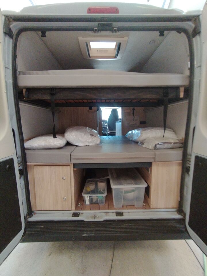 Camper Van Weinsberg Carabus 600 K 2.2Mjet Weinsberg Carabus 600 K 2.2Mjet- Photo 3