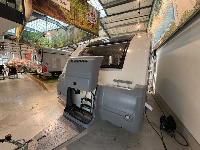 Wohnwagen Adria Action 391 LH*Alufelgen*1300KG*Sofort* Adria Action 391 LH*Alufelgen*1300KG*Sofort*- Photo 3