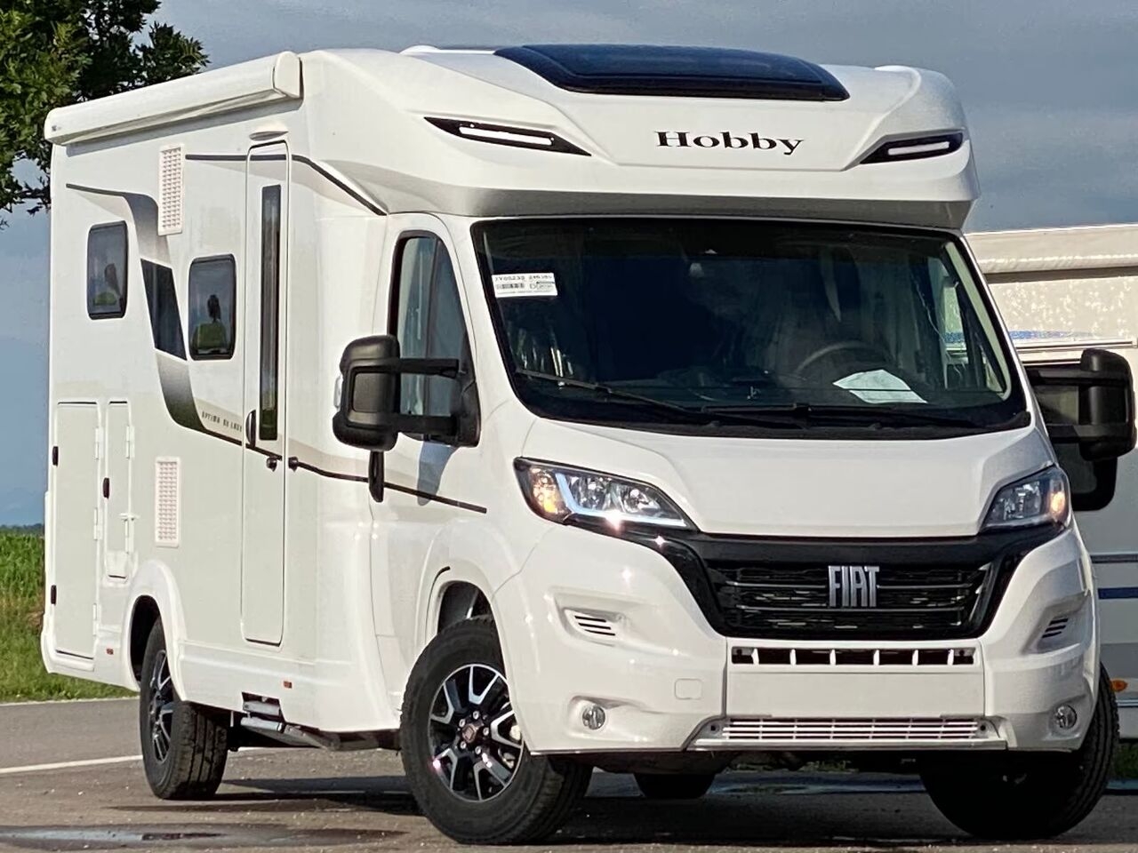 Teilintegriertes Wohnmobil Hobby Optima De Luxe T65 GE Modell 2024 Tageszulassung- Photo 2
