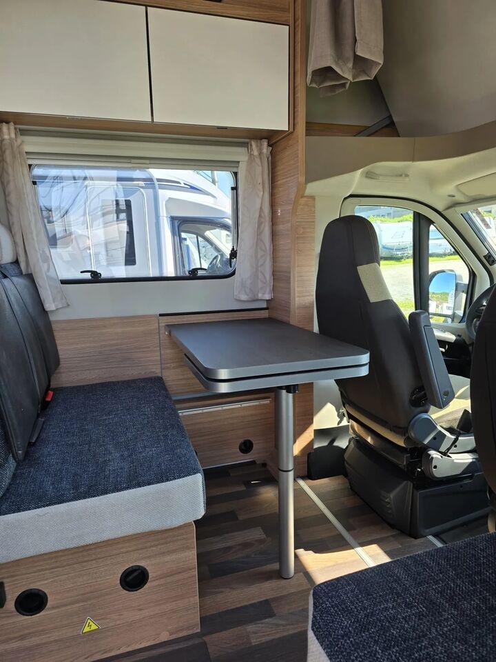 Alkoven Wohnmobil Weinsberg CaraHome 650 MEG Aufbauklimaanlage, Markise- Photo 4