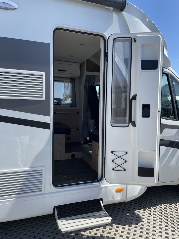 Teilintegriertes Wohnmobil Sunlight TEILINTEGRIERTE T 67S- Photo 2