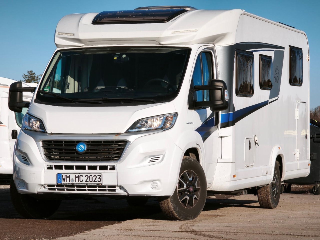 Teilintegriertes Wohnmobil Knaus Sky-Ti 700 MEG Hydrauliche Hubstützen, Einzellb Knaus Sky-Ti 700 MEG Hydrauliche Hubstützen, Einzellb- Photo 5