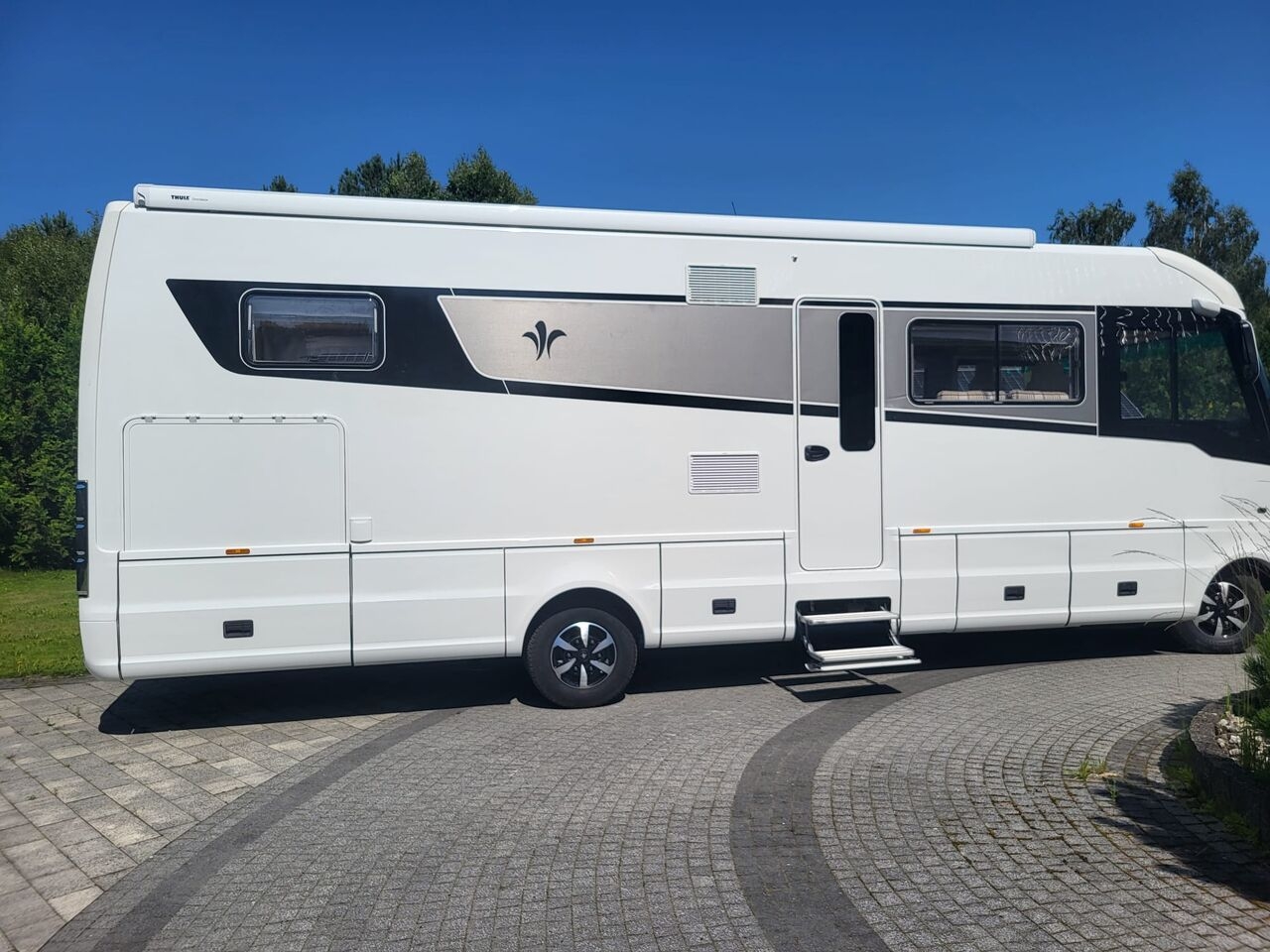 Integriertes Wohnmobil NIESMANN + BISCHOFF 920- Photo 4