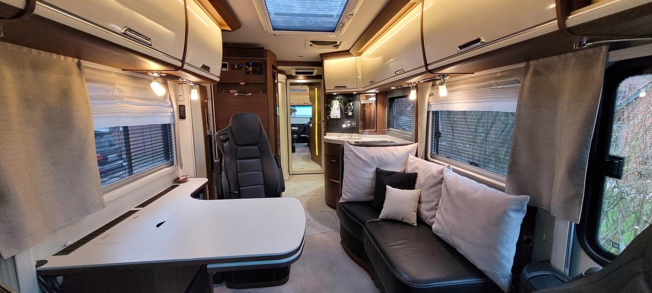 Integriertes Wohnmobil Niesmann + Bischoff Flair 880 BE Niesmann + Bischoff Flair 880 BE- Photo 4