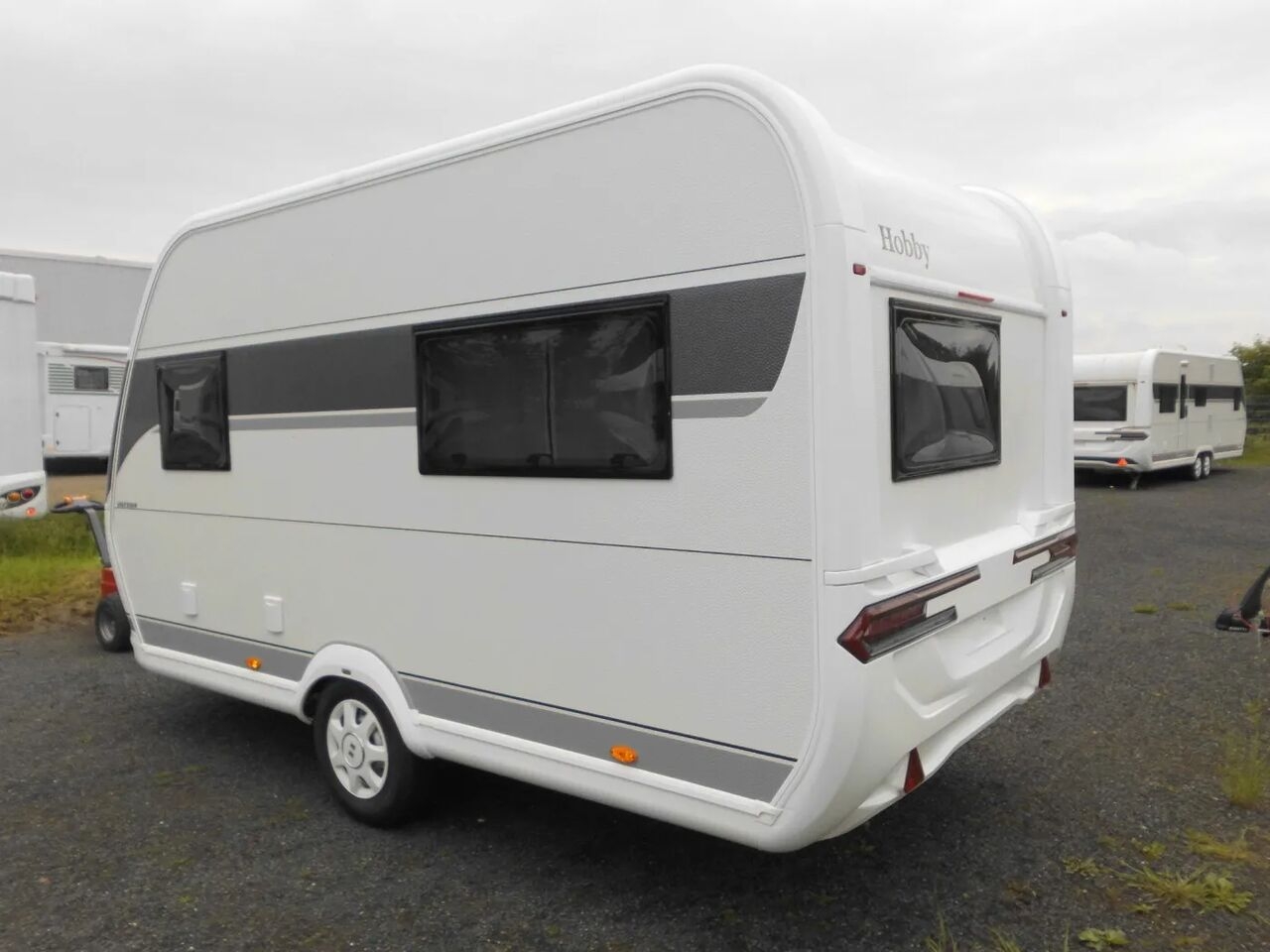 Caravan Hobby OnTour 390 SF 2026 BUGFENSTER 1500kg. Hobby OnTour 390 SF 2026 BUGFENSTER 1500kg.- Photo 5