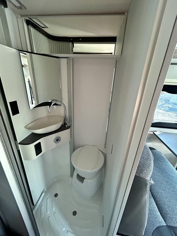 Camper Van POESSL Summit Shine 540 Citroen Markise/AHK/Radio/RFK- Photo 5