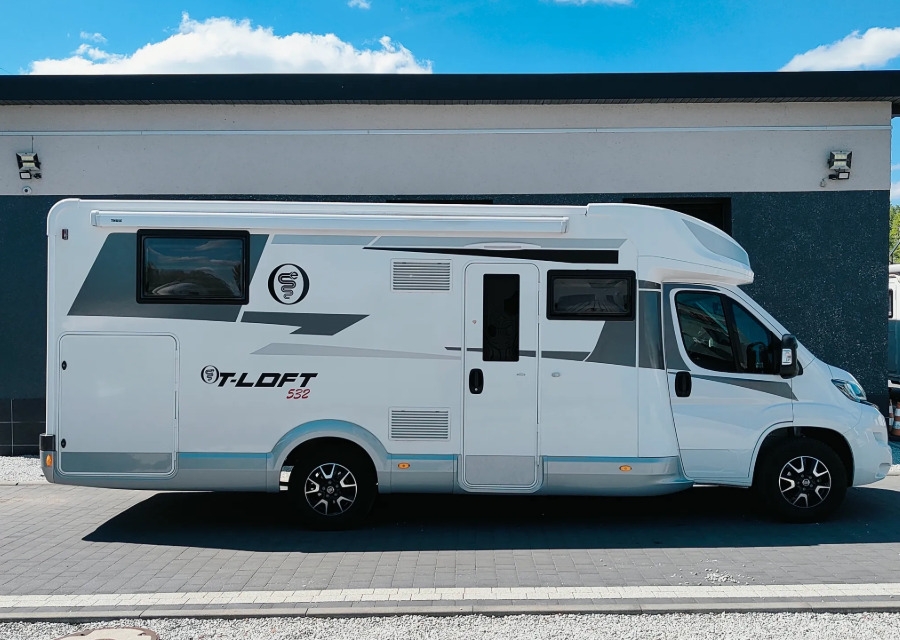 Camper Van Elnagh T-Loft 532 WINTER Alarm Solar Camera Air Conditioning Truma Diesel E Awning Remis Retrofitted Elnagh T-Loft 532 WINTER Alarm Solar Camera Air Conditioning Truma Diesel E Awning Remis Retrofitted- Photo 3