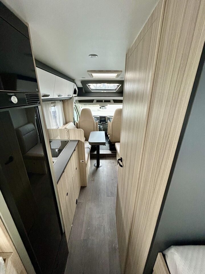 Semi-integrated motorhome GLUECKSMOBIL T 70DL Glücks Paket / Automatik- Photo 5