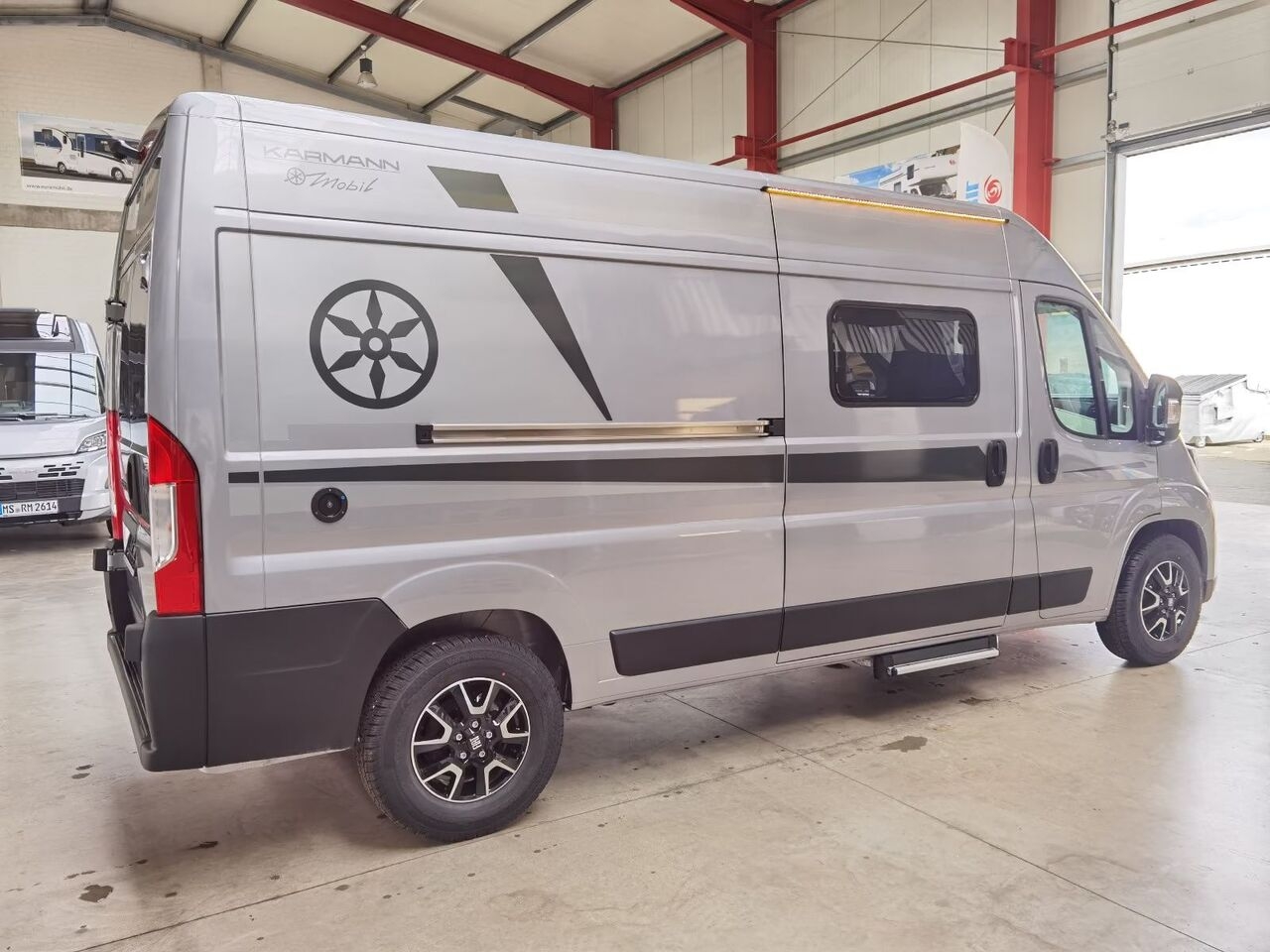 Camper Van Karmann DEXTER 600 / -2026- / EINZELBETTEN & BAR-VERSION- Photo 4