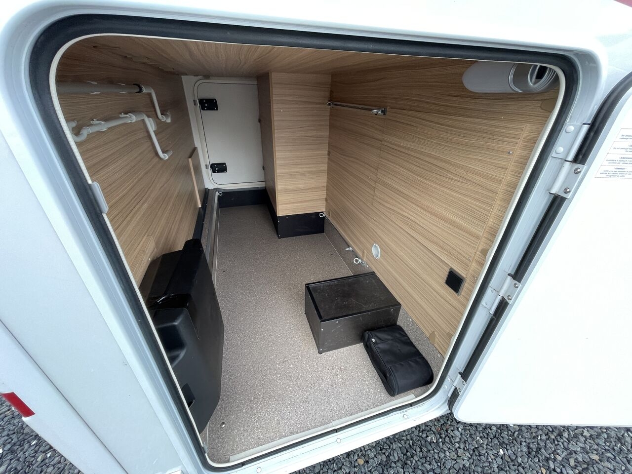 Teilintegriertes Wohnmobil Dethleffs T 1- Photo 3