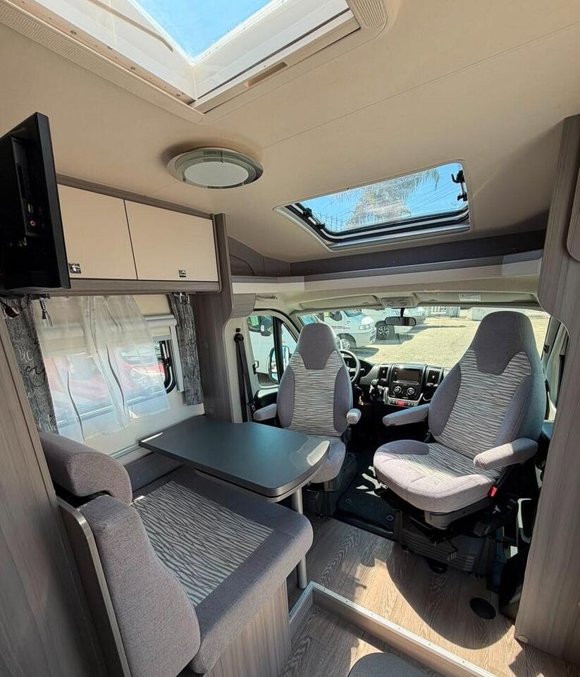 Teilintegriertes Wohnmobil Hobby camper V65 ONTOUR- Photo 5
