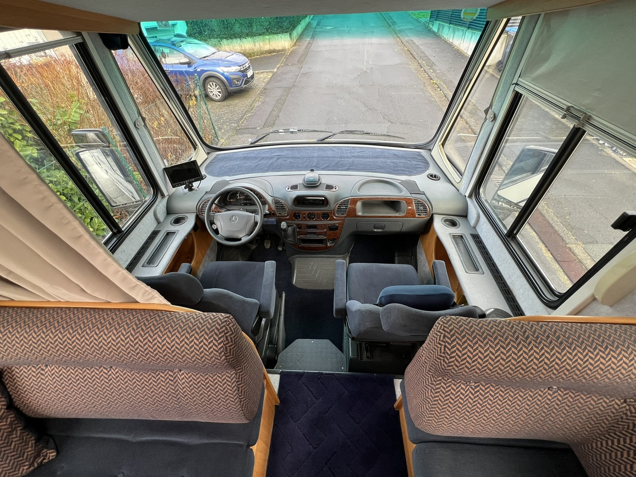 Integriertes Wohnmobil Charisma 750 G Mercedes 416 CDI Charisma 750 G Mercedes 416 CDI- Photo 5