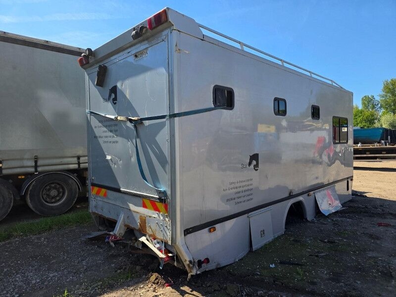 Wohnmobil Camper body Camper Opbouw 4.95m – Ruime Camper Body – Perfect voor Zelfbouw Camper Camper body Camper Opbouw 4.95m – Ruime Camper Body – Perfect voor Zelfbouw Camper- Photo 5