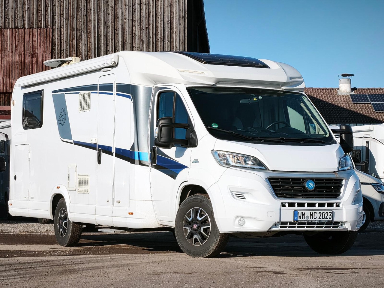 Teilintegriertes Wohnmobil Knaus Sky-Ti 700 MEG Hydrauliche Hubstützen, Einzellb Knaus Sky-Ti 700 MEG Hydrauliche Hubstützen, Einzellb- Photo 3