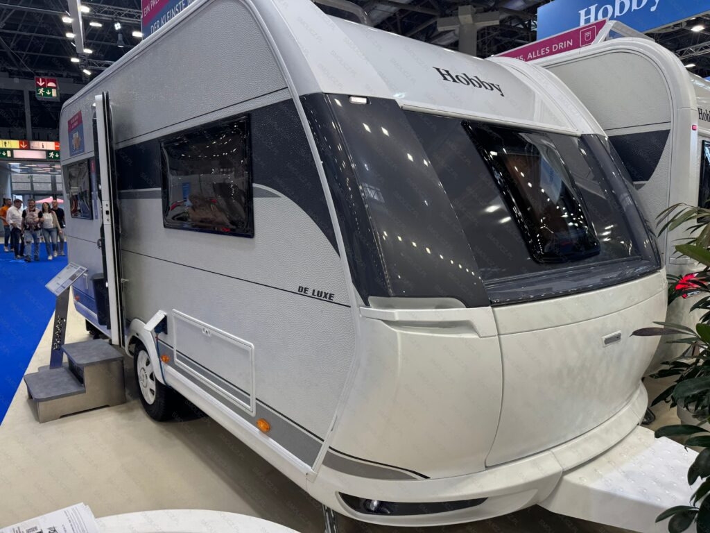 Wohnwagen DE LUXE 460 UFe DE LUXE 460 UFe- Photo 2