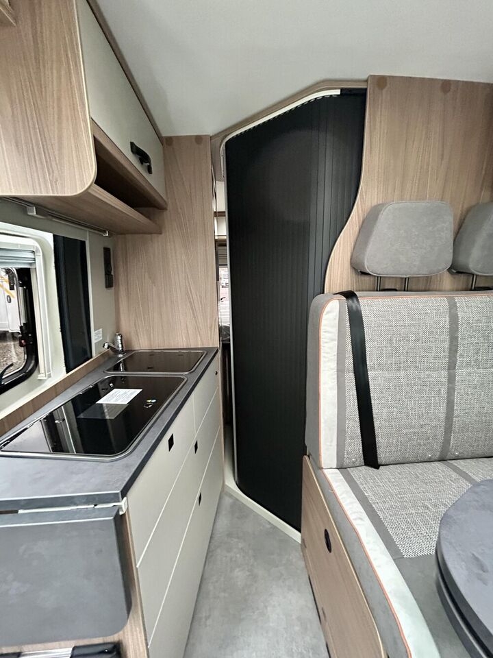 Camper Van POESSL 2Win R Plus Citroen Automatik / Premium Paket- Photo 2