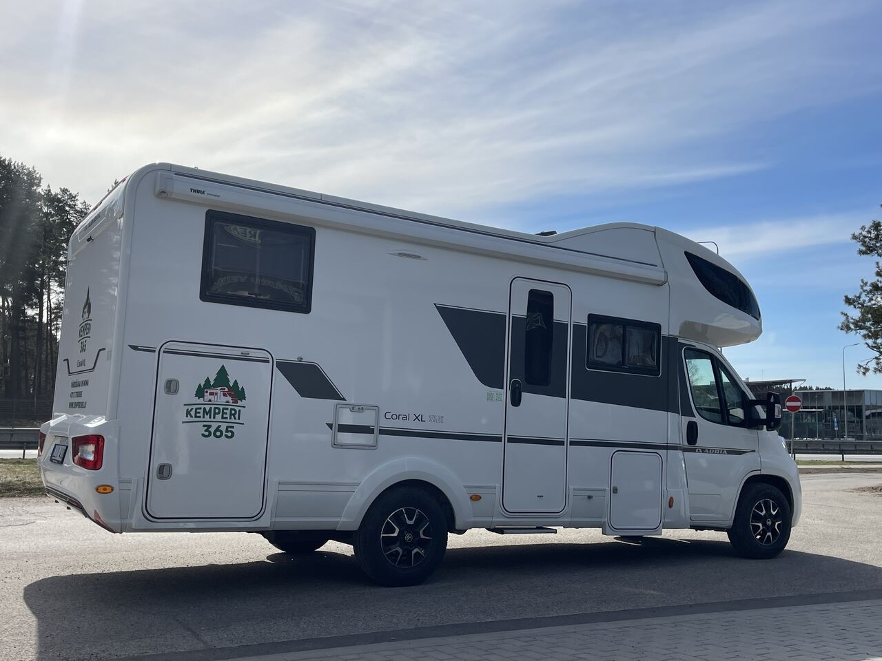 Alcove motorhome Coral XL 670 SP Coral XL 670 SP- Photo 5