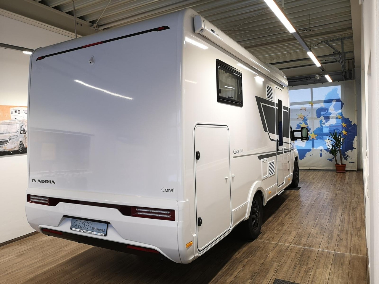Teilintegriertes Wohnmobil Adria Coral ALL-IN 650 DL*SOLAR*MARKISE*NAVI*SOFORT* Adria Coral ALL-IN 650 DL*SOLAR*MARKISE*NAVI*SOFORT*- Photo 4