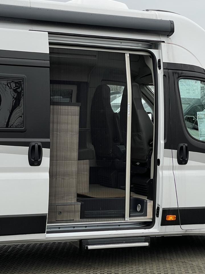 Camper Van Three **180 PS** **AUTOMATIK** Three **180 PS** **AUTOMATIK**- Photo 3