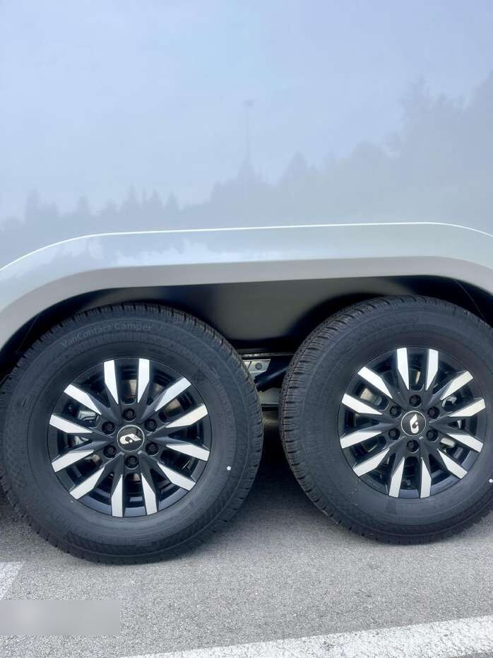 Integriertes Wohnmobil ADRIA Super Sonic 890 LL- Photo 4