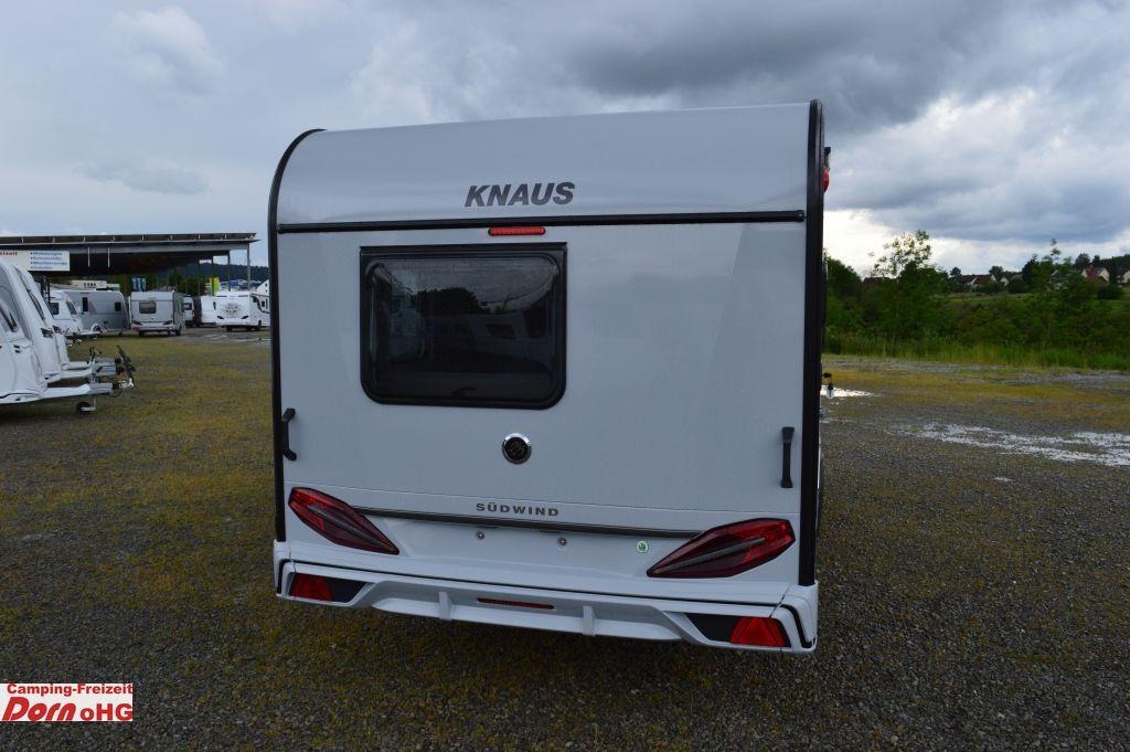 Wohnwagen Knaus Südwind 420 QD 60 YEARS Kühlschrank 142l Knaus Südwind 420 QD 60 YEARS Kühlschrank 142l- Photo 3