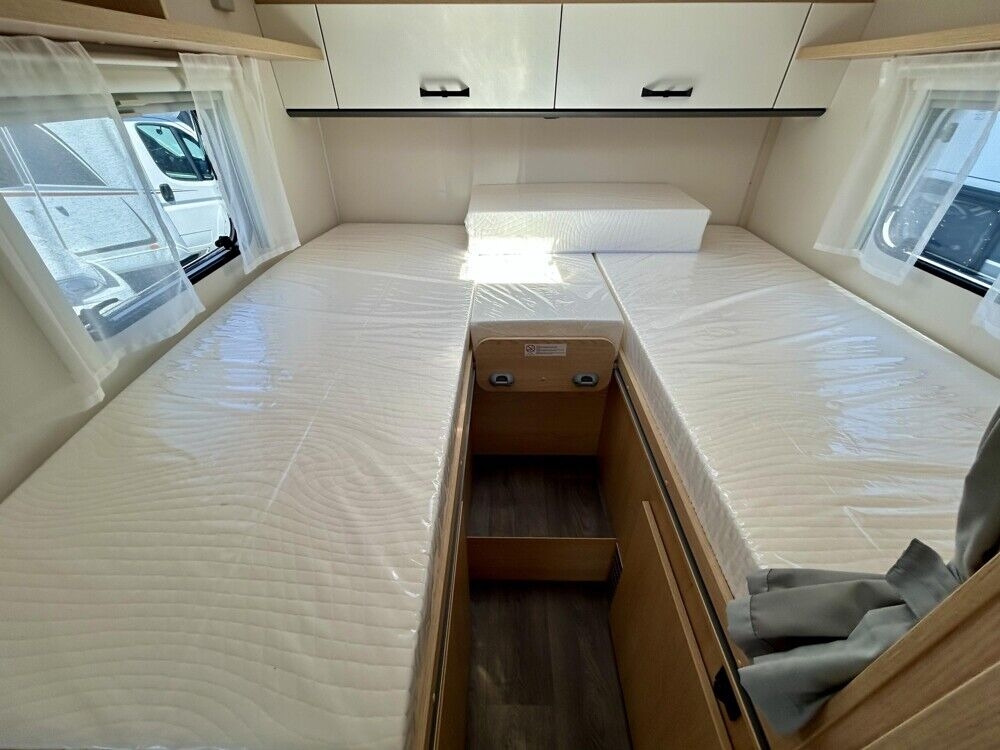 Teilintegriertes Wohnmobil SUNLIGHT Adventure V 66 Fiat- Photo 4
