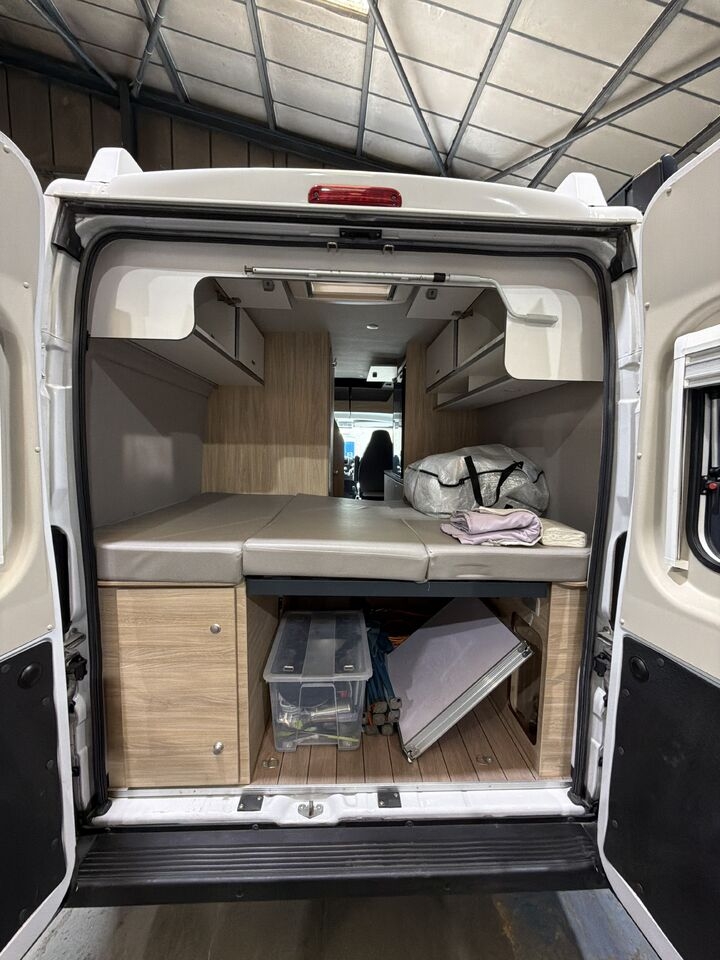 Camper van Weinsberg Carabus 600 MQ Pop-Up Roof 2.2Mjet Weinsberg Carabus 600 MQ Pop-Up Roof 2.2Mjet- Photo 5