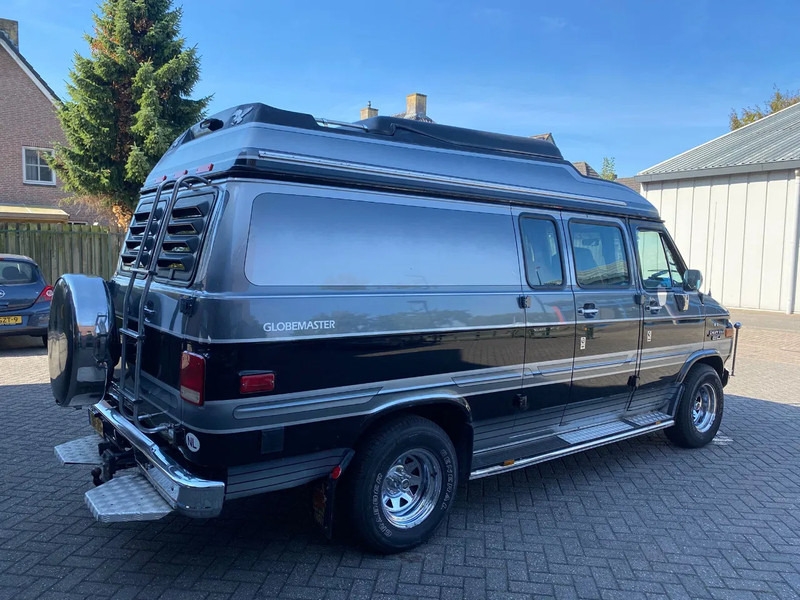 Camper Van CAMPER CHEVY. V8 . GLOBEMASTER...... V8 Diesel autom. CAMPER CHEVY. V8 . GLOBEMASTER...... V8 Diesel autom.- Photo 2
